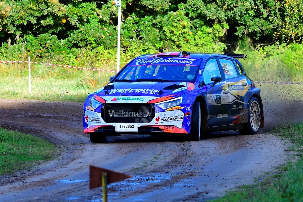 Slutrundens hastighedsprøver bød på mange udfordringer efter kraftigt regnfald.
(Foto: Morten Dam - autoMOTIV/specialpress)